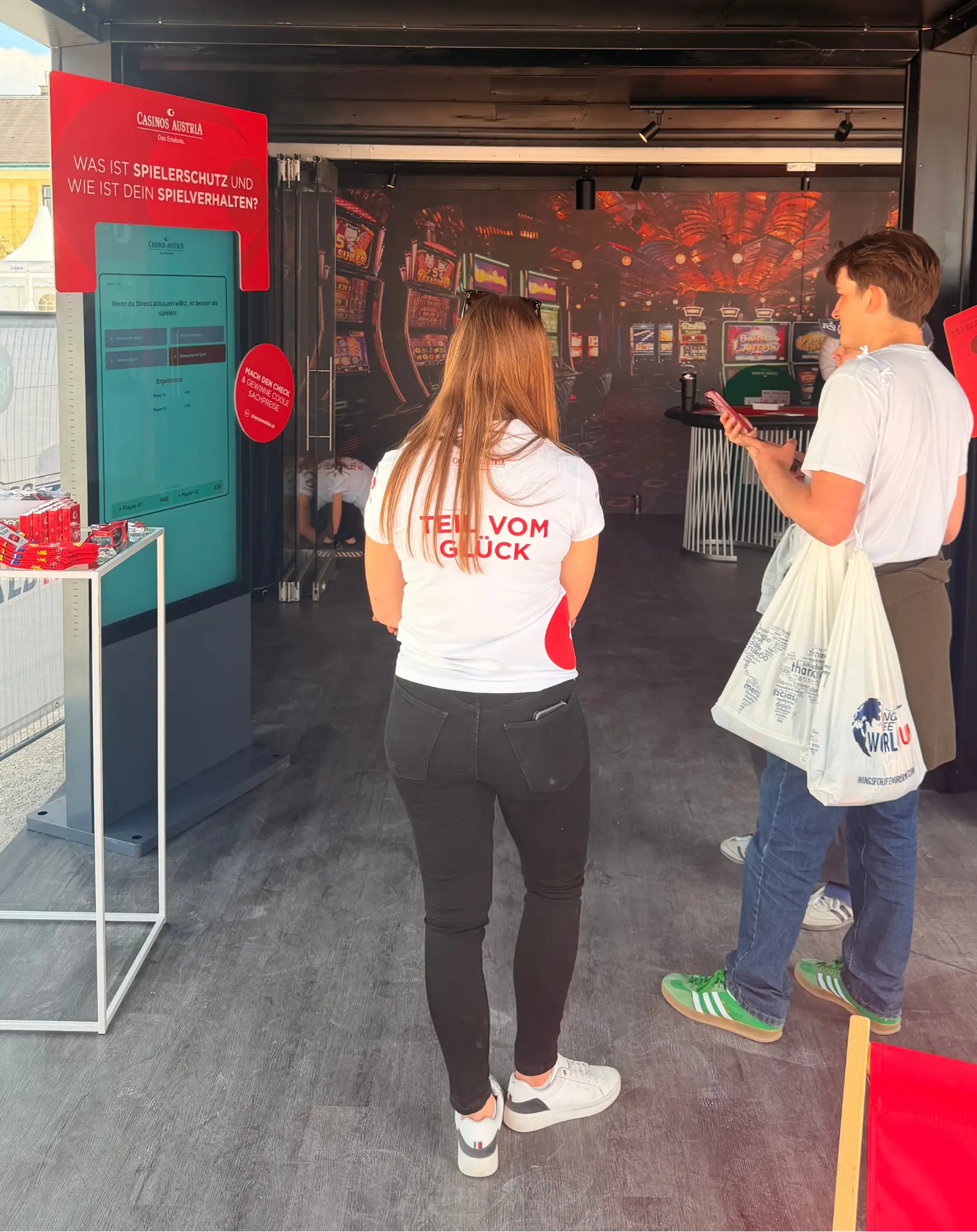Teilnahme am interaktiven Responsible-Gaming-Multiplayer-Quiz per Smartphone